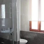 La Perla Bed and breakfast