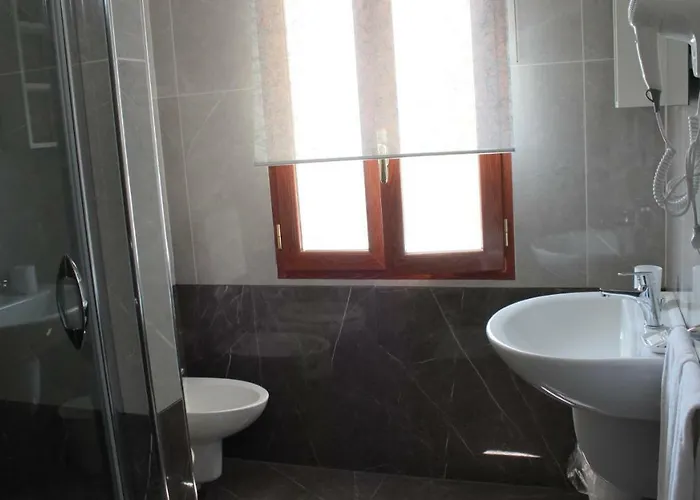 Bed & Breakfast La Perla 3*