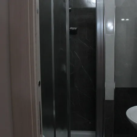 La Perla 3* נאפולי