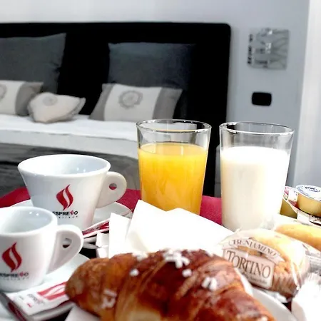 לינה וארוחת בוקר La Perla נאפולי